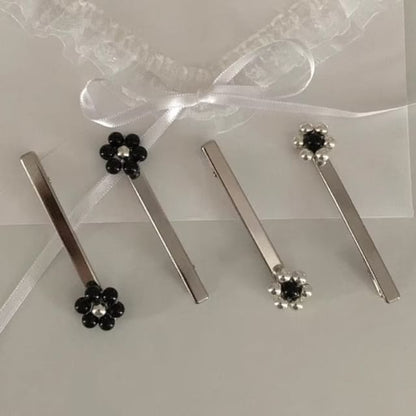Hair Beaded Flower Set Clip 2: of FashionChic