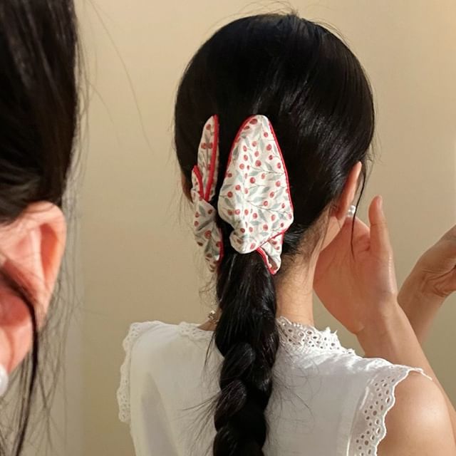 Claw Print Hair Fabric Floral FashionChic