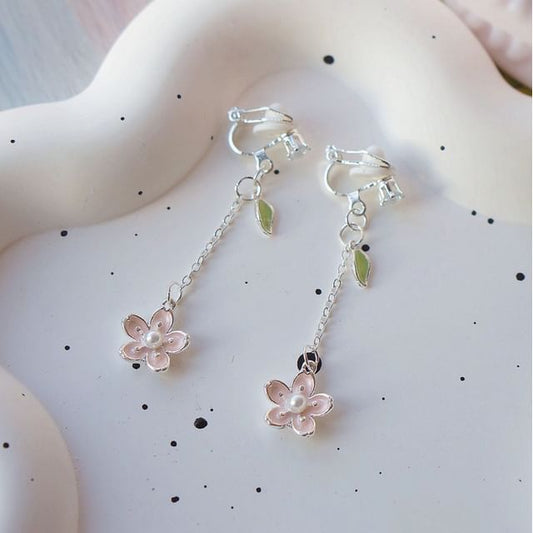 Earring Set On Dangle Floral / Clip FashionChic