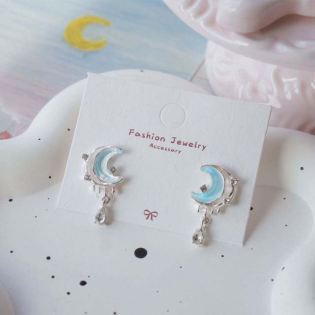 Stud Earring Asymmetrical FashionChic