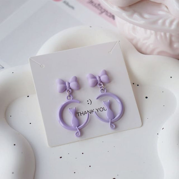 Earring Moon Clip On Cat Dangle / FashionChic