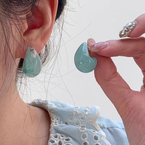 Leverback Water Glazed Drop Earring FashionChic