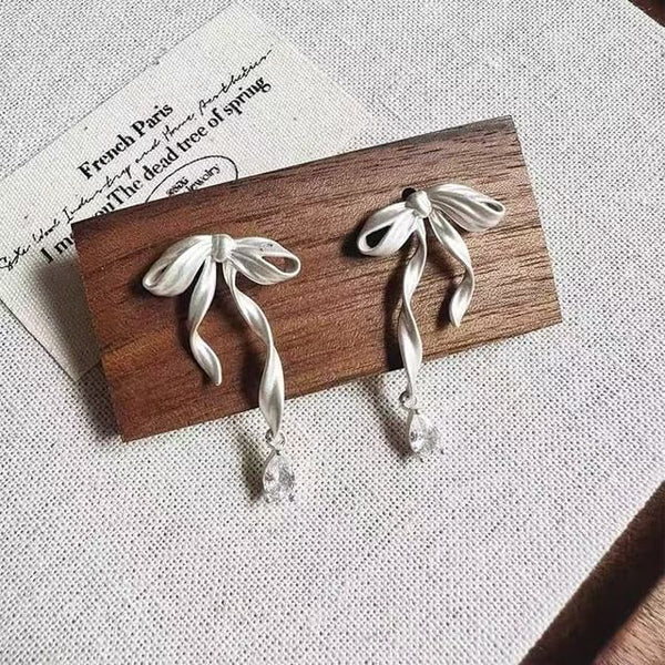 Earring Clip-On Bow / Rhinestone Drop FashionChic