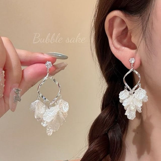 Earring Rhinestone Shell Chandelier FashionChic