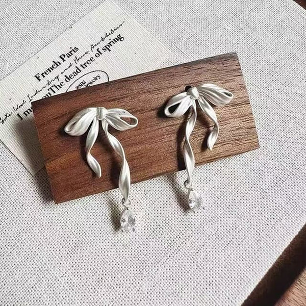 Earring Clip-On Bow / Rhinestone Drop FashionChic