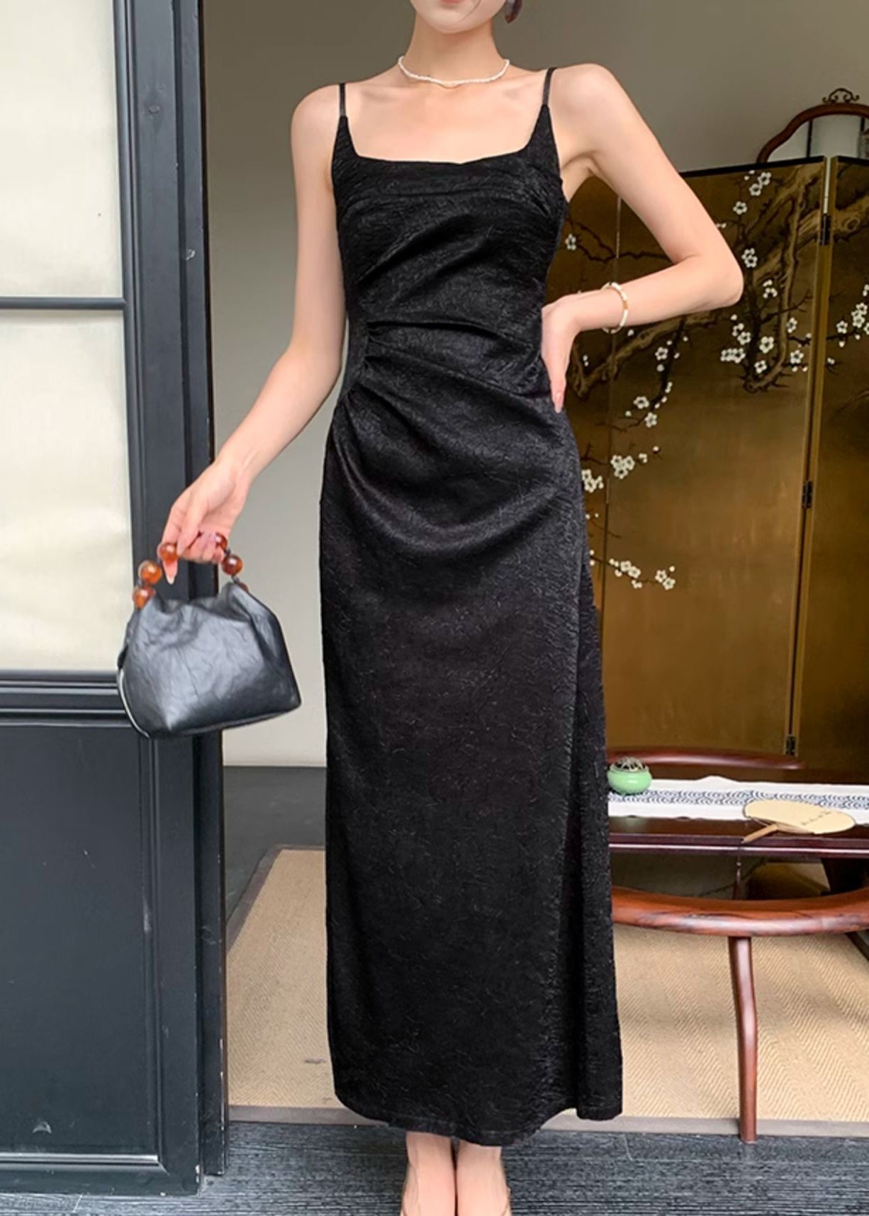 Boutique Black Slim Fit Silk Spaghetti Strap Dress Sleeveless EE058 shopify