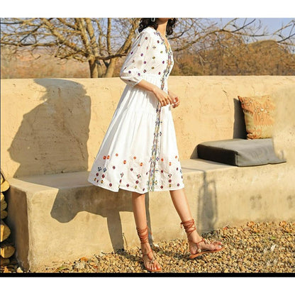 Boho White V-neck Floral Embroidery Lace-up Three-quarter Sleeves Dress AR1020 shopify
