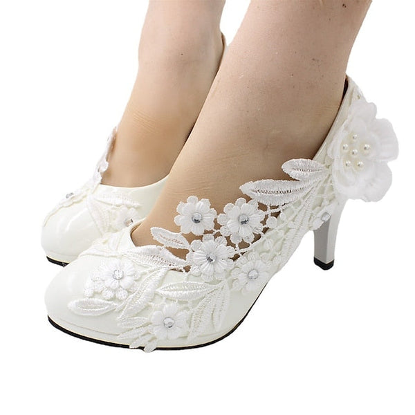 Women's Lace Wedding Floral Embellishments White Heels – FashionChic