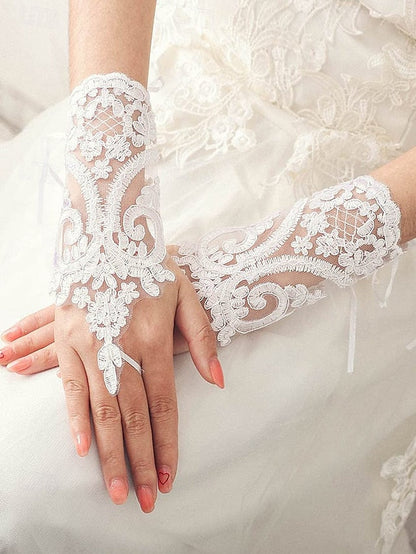 Gloves Vintage White Lace Bridal Elegant – Wedding Fingerless FashionChic