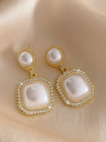 Elegant Gold-Plated Rhinestone Detailing Pearl Earrings with – FashionChic