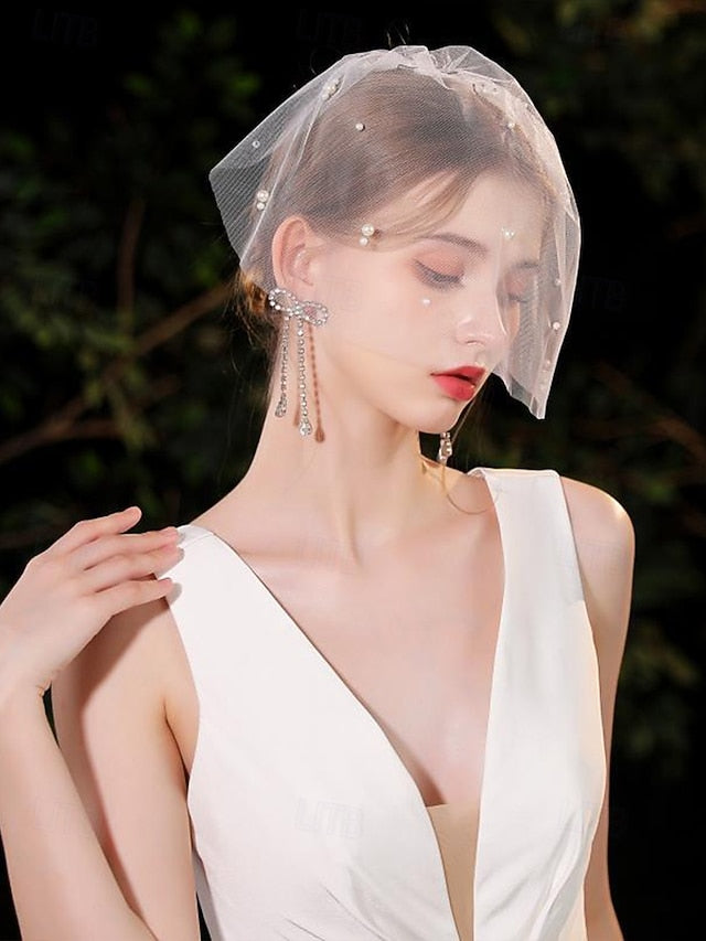 Veil – Pearl Bridal Embellishments Short with Crystal and FashionChic