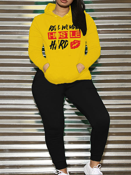 Plus Size Hustle Hard Lip Letter Print Kangaroo Pocket Tracksuit Set AR5015