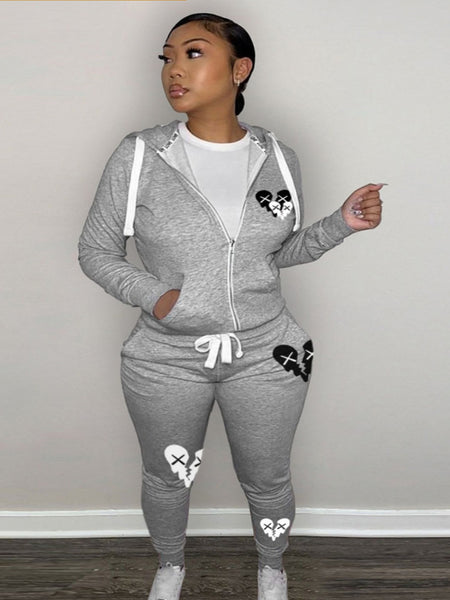 Plus Size Broken Heart Print Kangaroo Pocket Tracksuit Set AR7049