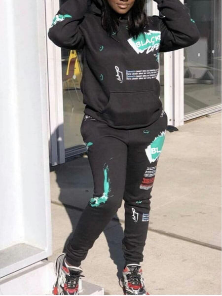 Plus Size Letter Print Kangaroo Pocket Tracksuit Set BO3011