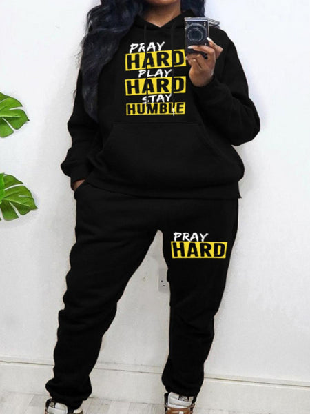 Plus Size Stay Humble Letter Print Kangaroo Pocket Tracksuit Set BO5055 Furdela