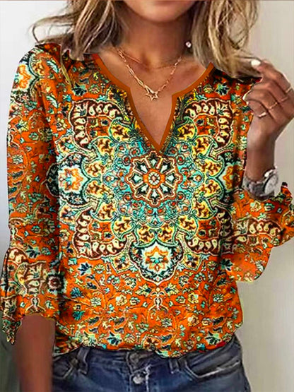 Women Ethnic Pattern Loose V Neck T-Shirt AT10012