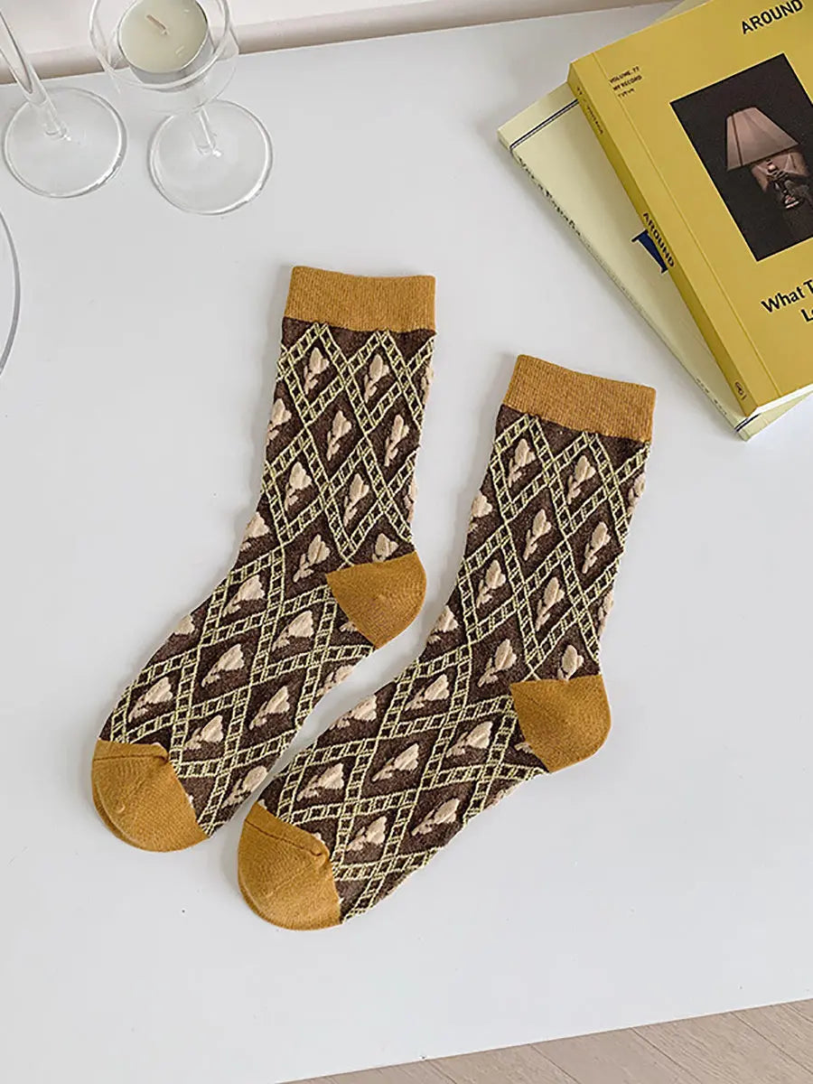 5 Pairs Women Vintage Flower Jacquard Socks Ada Fashion