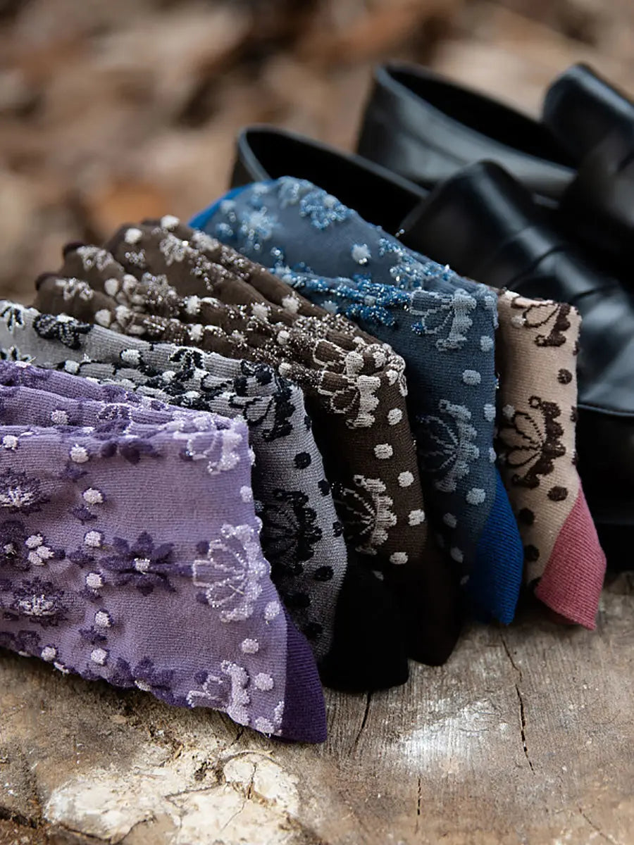 5  Pairs Women Vintage Flower Jacquard Socks Ada Fashion