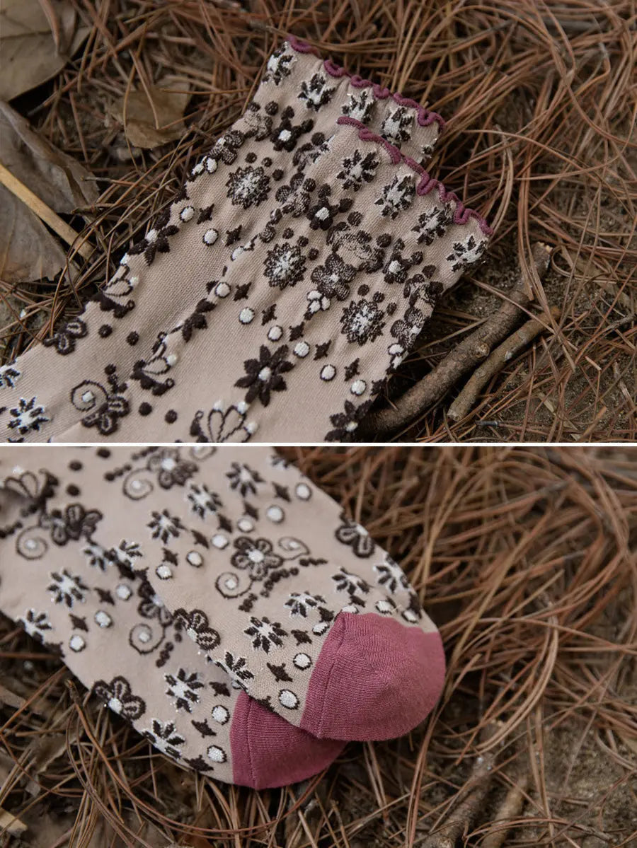 5  Pairs Women Vintage Flower Jacquard Socks Ada Fashion