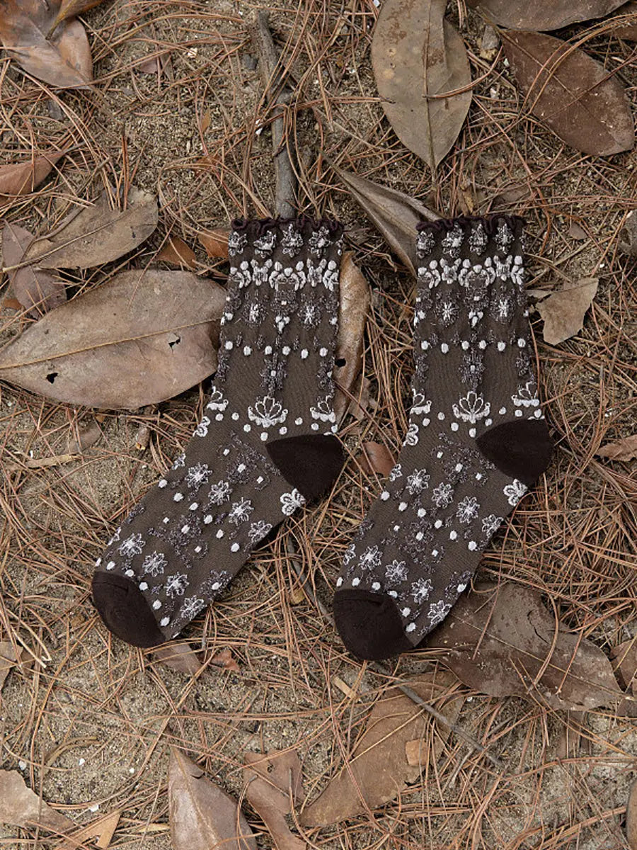 5  Pairs Women Vintage Flower Jacquard Socks Ada Fashion