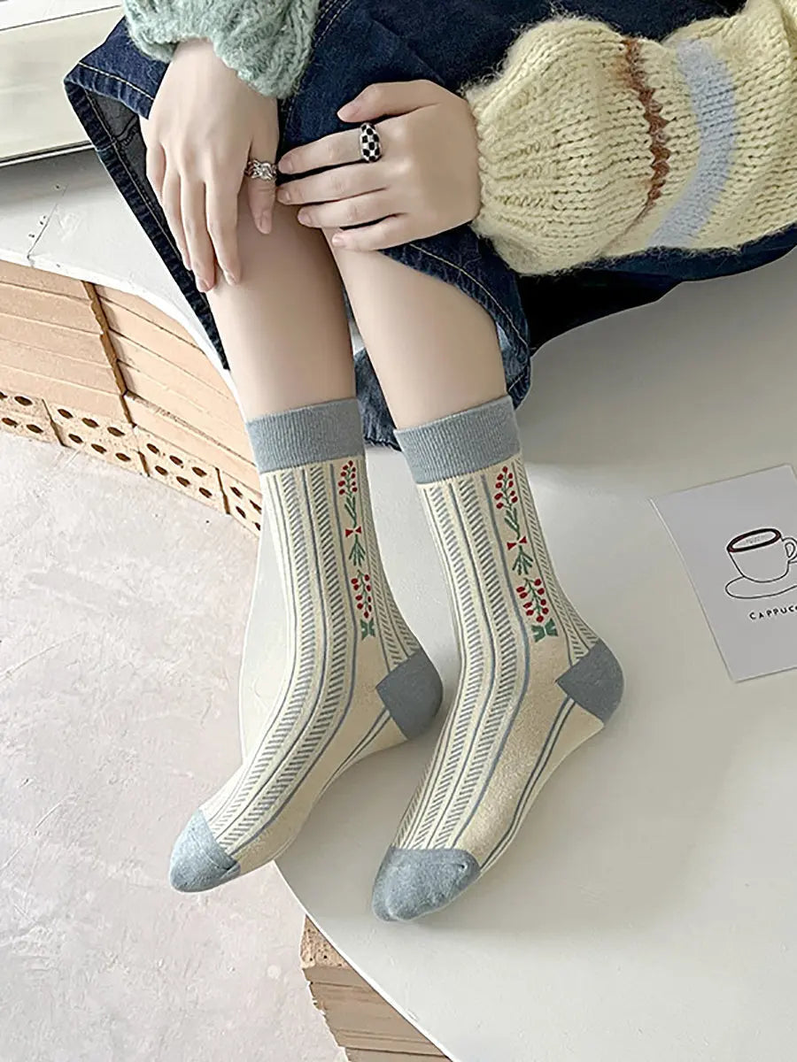 5 Pairs Women Vintage Warm Socks Ada Fashion