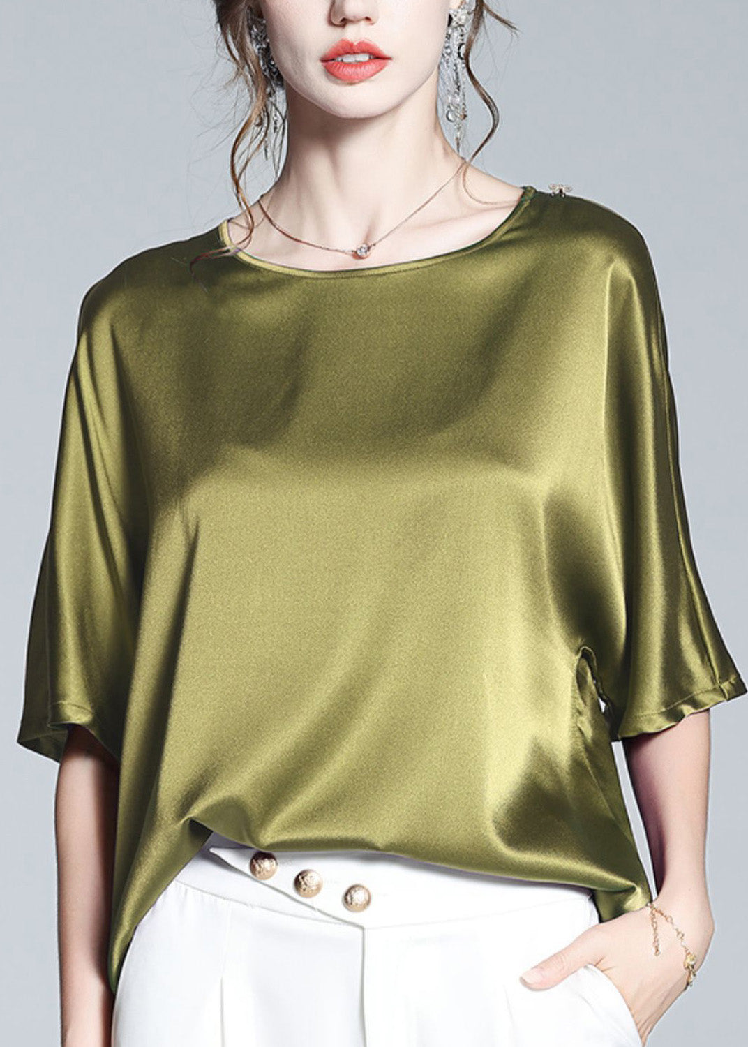 Brief Green O-Neck Solid Silk T Shirt Half Sleeve LY1040