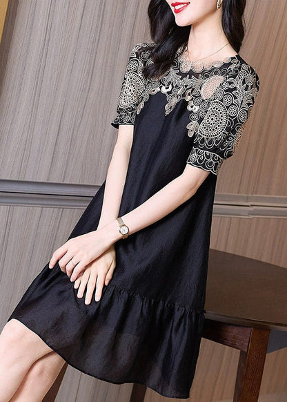 Chic Black Embroideried O-Neck Hollow Out Long Dresses Short Sleeve TI1035