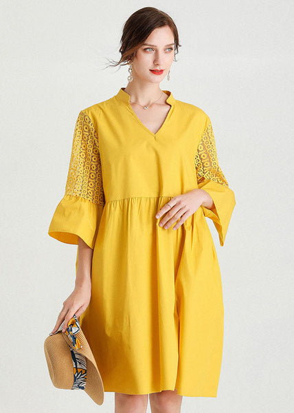 Robe d'été jaune à col en V ajouré en dentelle patchwork et coton (LY0015)
