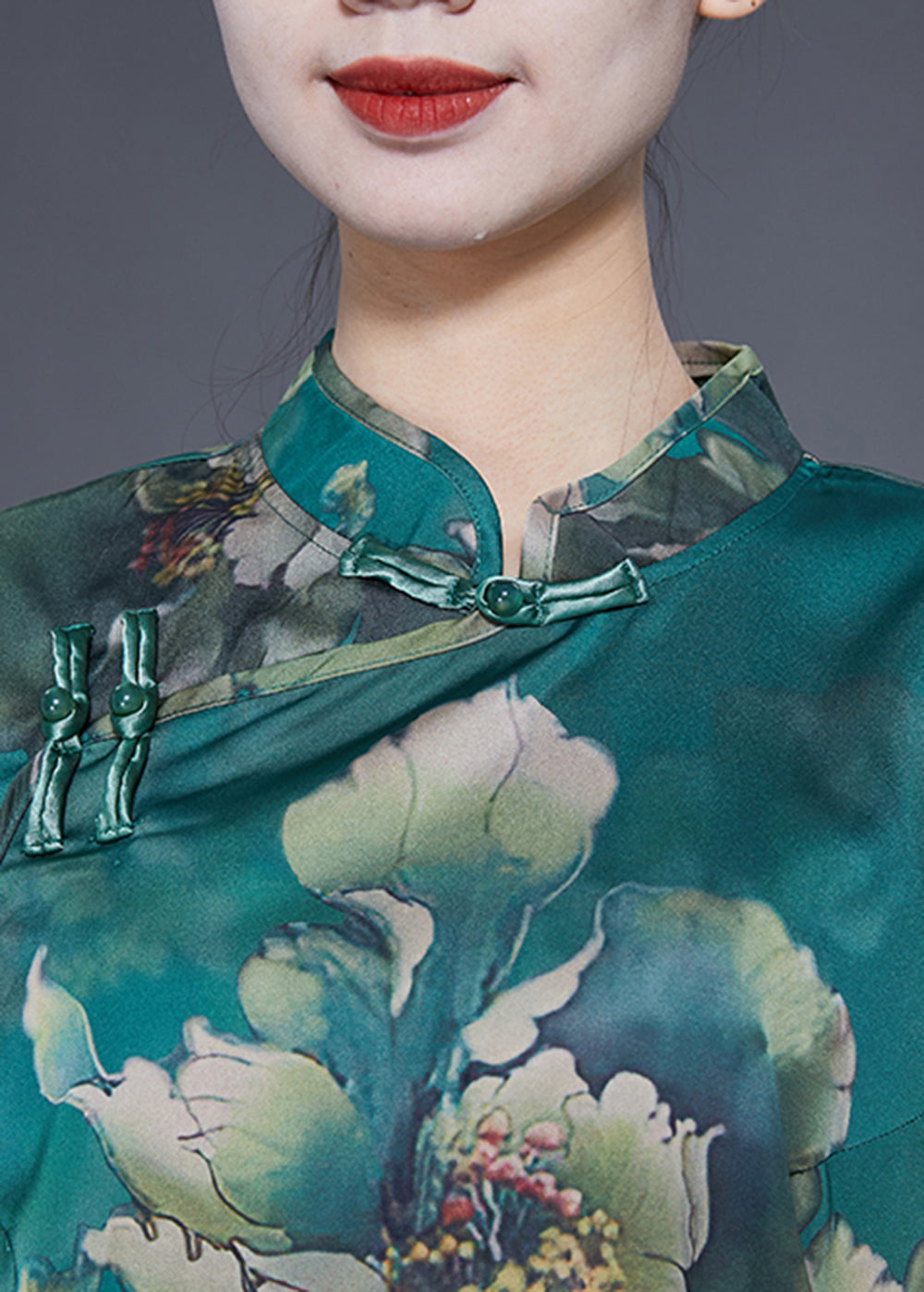 Elegant Peacock Green Mandarin Collar Print Silk Top Flare Sleeve LY1771