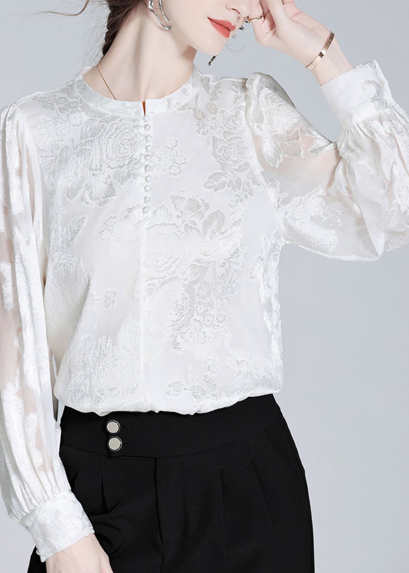 Fashion White O-Neck Button Jacquard Slik Shirt Spring LY0106