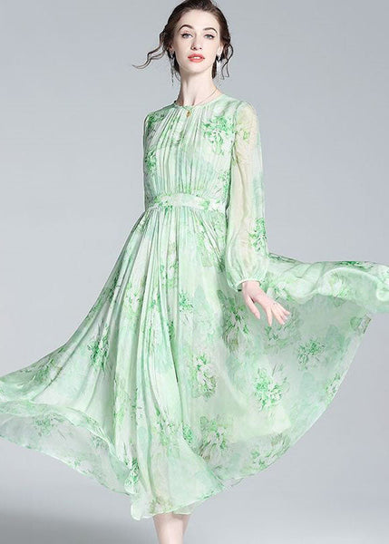 Robe d'été en soie patchwork froissée vert français à col rond TI1028