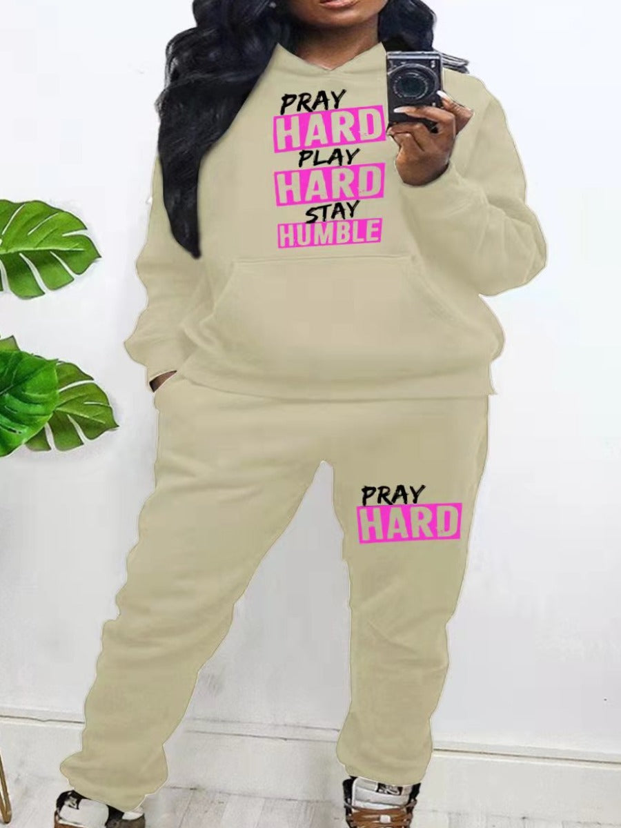 Plus Size Stay Humble Letter Print Kangaroo Pocket Tracksuit Set BO5055 Furdela