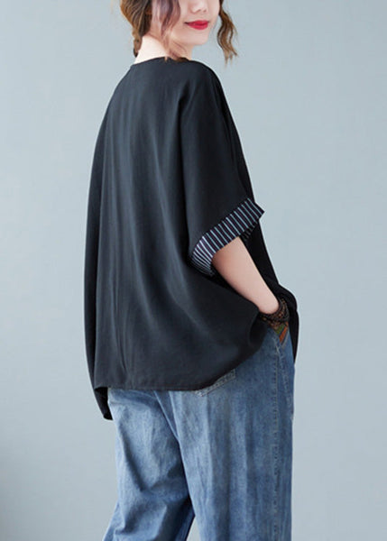 T-shirt en coton noir à col rond rayé patchwork et boutons, manches courtes, AC2052