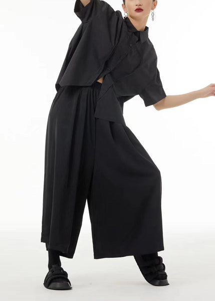 Chemise d'été asymétrique en coton noir biologique froissé à ouverture latérale LC0154