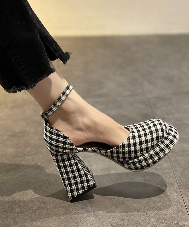Retro Plaid Faux Leather Comfortable Splicing Chunky High Heels LY1783