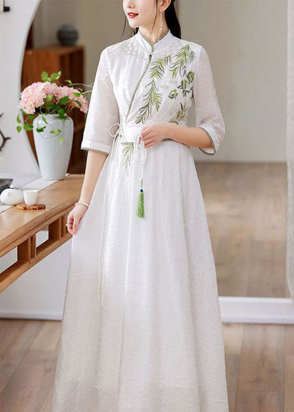 Simple White Stand Collar Embroideried Patchwork Silk Dress Spring LY1670