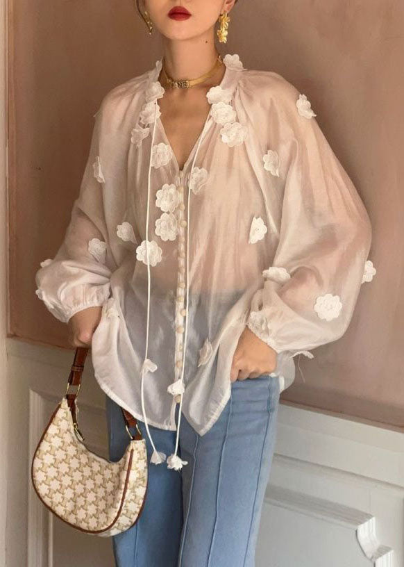 Style White V Neck Floral Decorated Patchwork Silk Top Long SleeveTI1045