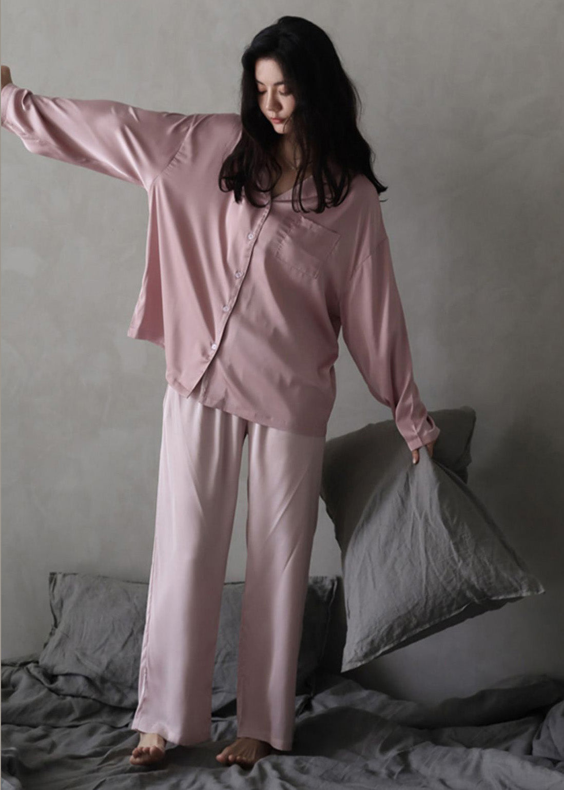 Women Pink Peter Pan Collar Button Cozy Ice Silk Pajamas Two Piece Set Long Sleeve TO1036