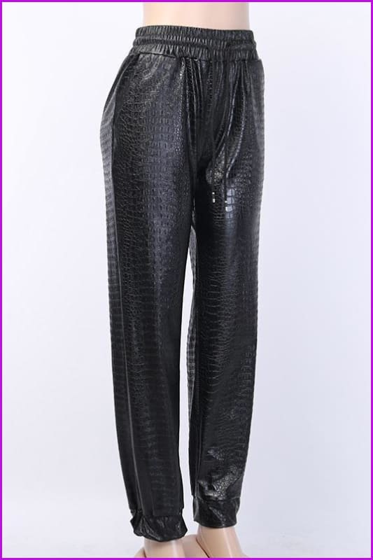 Crocodile Embossed Black Leather Jogger Pants DE979 - Furdela