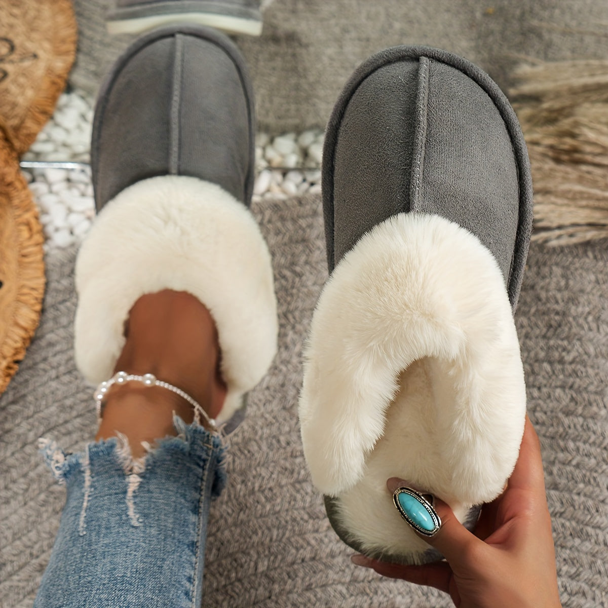 Women's Fluffy Furry Slippers RG7412 Furdela