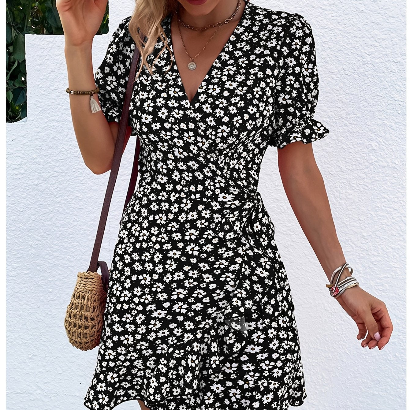 Floral Print Ruffle Hem Dress, Casual V Neck Short Sleeve Dress, Women's Clothing AZ10010