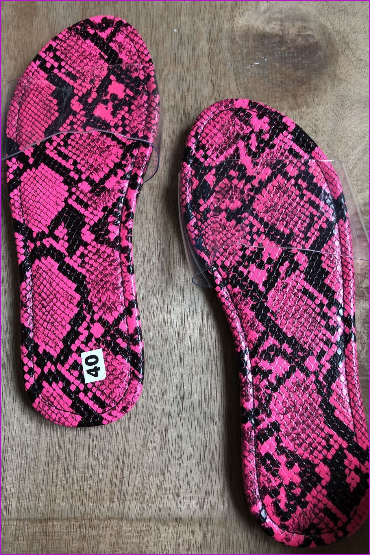 Green/Hot Pink/Black/Orange Snake Pattern Flat Sandals F168 - Furdela