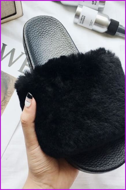 High Quality Black Rabbit Fur Sliders DF023 - Furdela