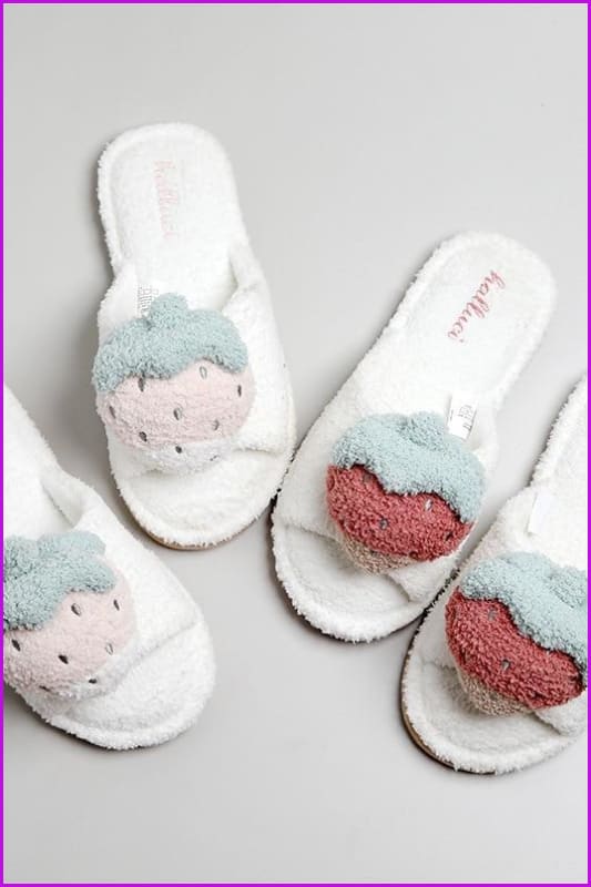 Kawaii Strawberry Home Shoes Woman Slippers DE240 - Furdela