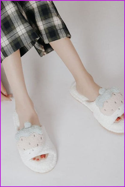 Kawaii Strawberry Home Shoes Woman Slippers DE240 - Furdela