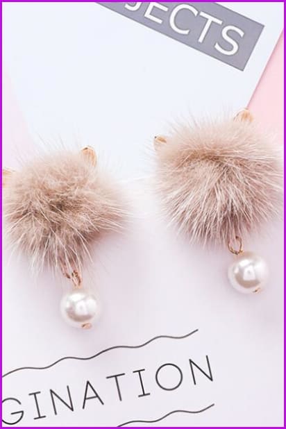 Neko Mink Fur Earring DF026 - Furdela Wholesale