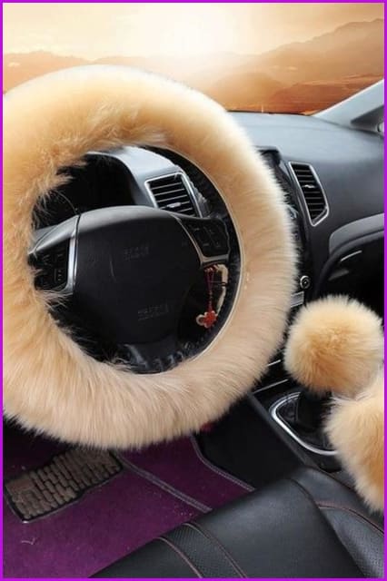 Plush Car Steering Wheel Cover Three Pieces Set F1582 - Furdela