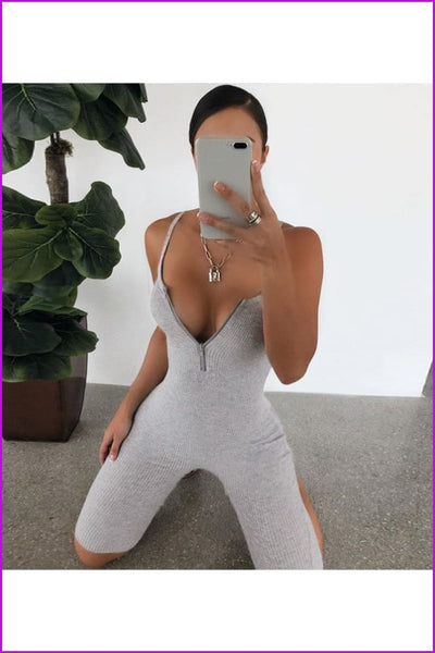 Pure Color Zipper Up Rompers - Furdela Wholesale