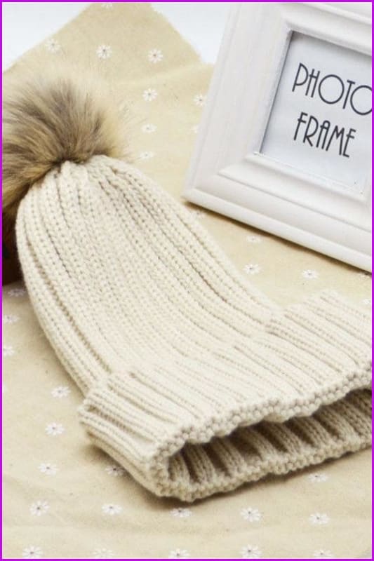 Raccoon Pompom Beanie Hat - Furdela