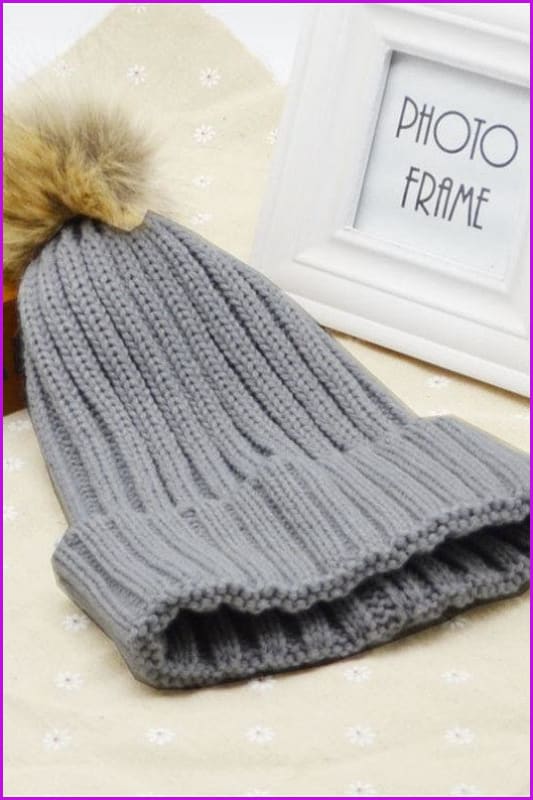 Raccoon Pompom Beanie Hat - Furdela